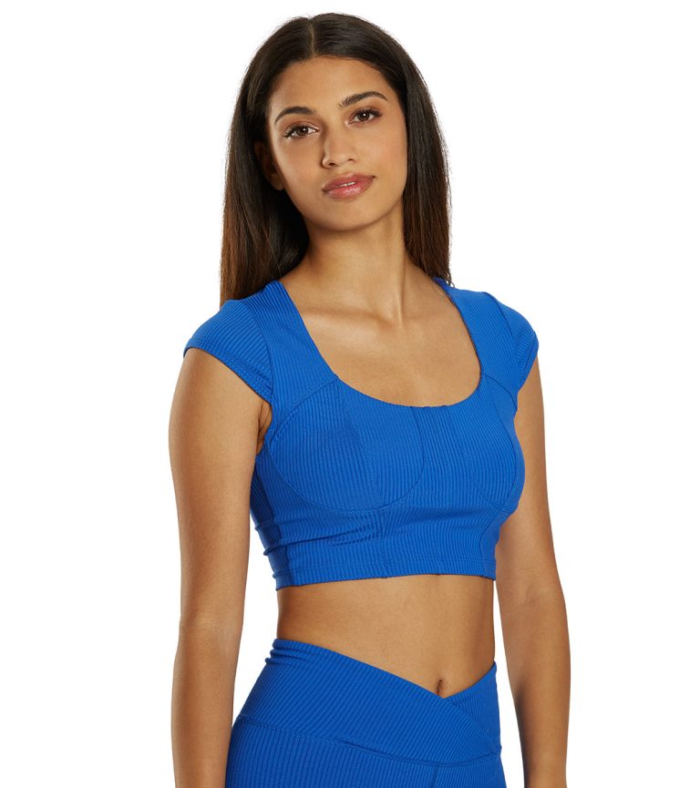 Larisa Crop Tee